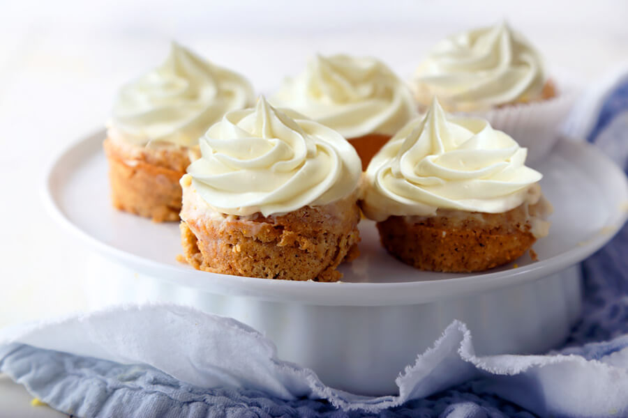 Low Carb Spice Cakes