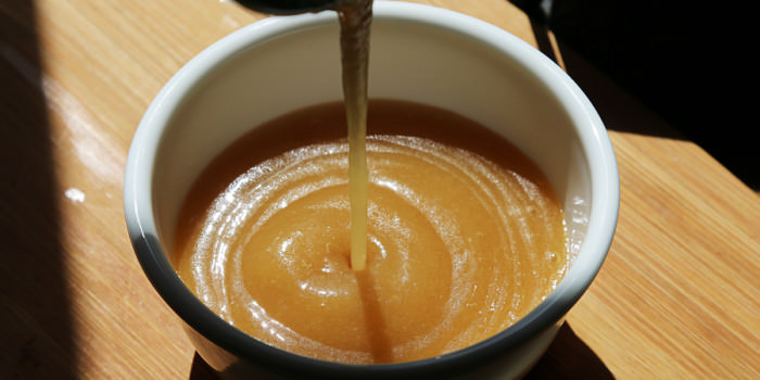 Thick and Sticky Maple Syrup