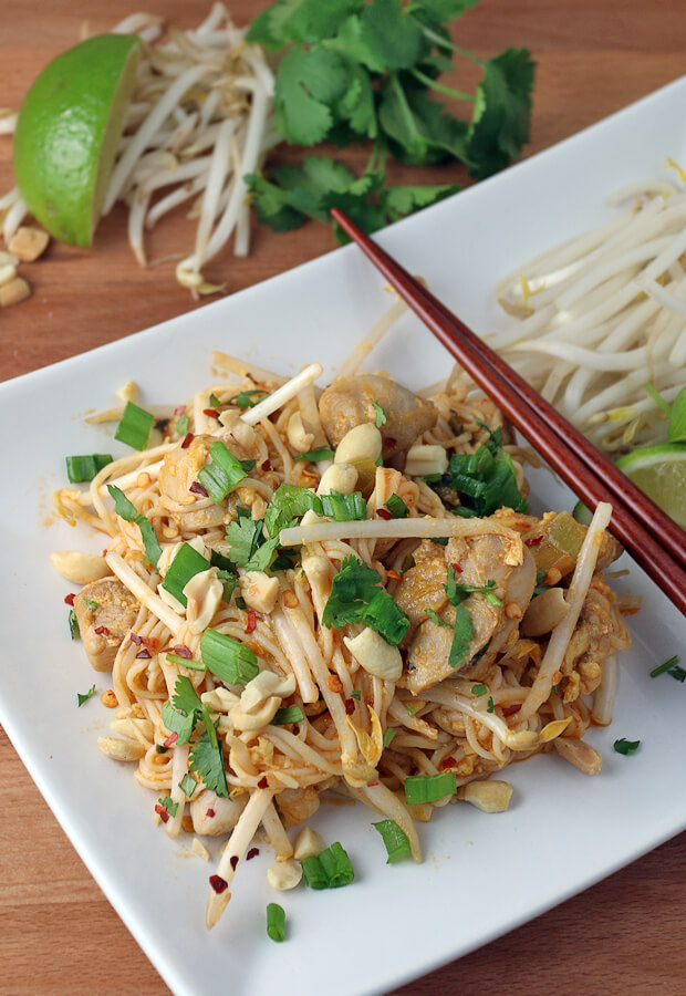 Enjoy the flavors of Chicken Pad Thai, while staying #keto! Shared via www.ruled.me/