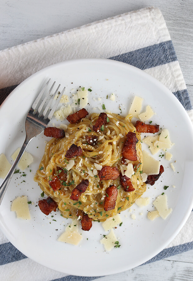 An awesome winter twist on the classic carbonara. Spice your low-carb dishes up with this delicious pumpkin addition! Shared via //www.ruled.me/