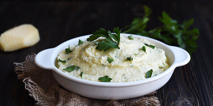 Mashed Cauliflower with Parmesan Cheese and Truffle Oil