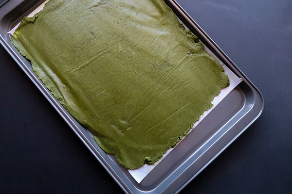 Keto Matcha Roll Cake