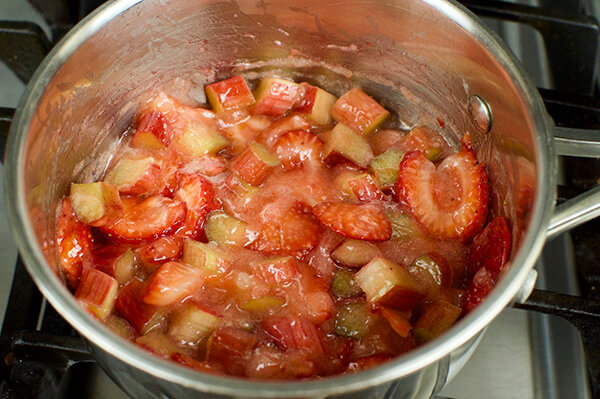 Strawberry Rhubarb Swirl Ice Cream 