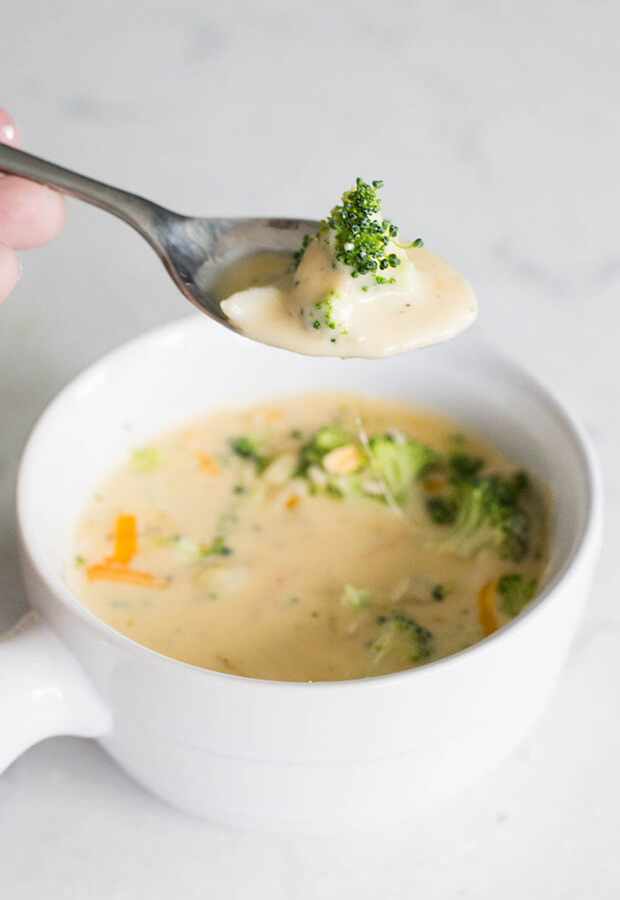 Keto Broccoli and Cheese Soup