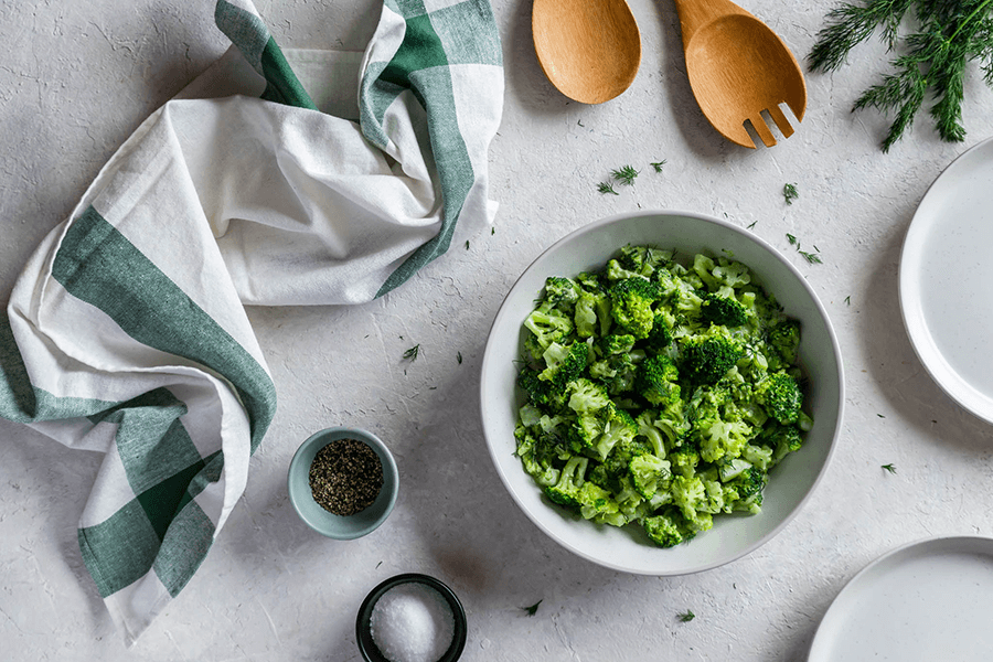 Fresh Broccoli and Dill Keto Salad