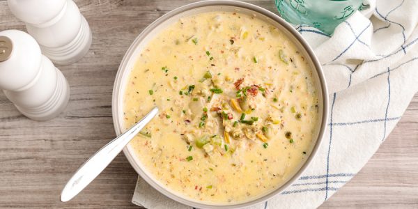 Keto Clam Chowder Recipe [Slow Cooked with Bacon]