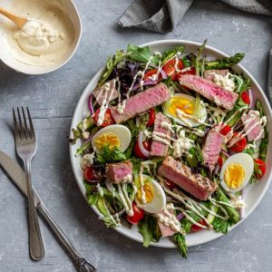 Grilled Tuna Salad Featured