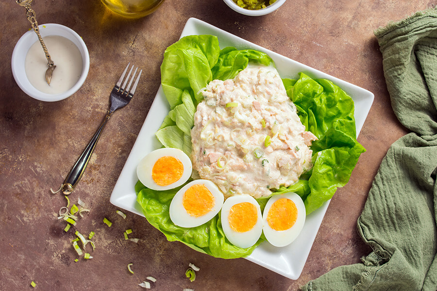 Easy Keto Tuna Salad with Boiled Eggs